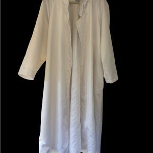 Totes Vintage Classic White Trench Coat